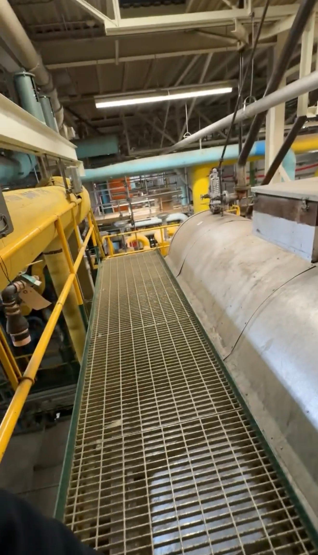 Mechanical system asbestos abatement at Foothills Medical Centre, Northwest Calgary